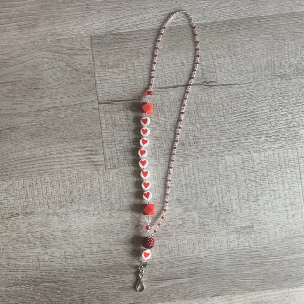 Valentine’s Day beaded lanyard for keys